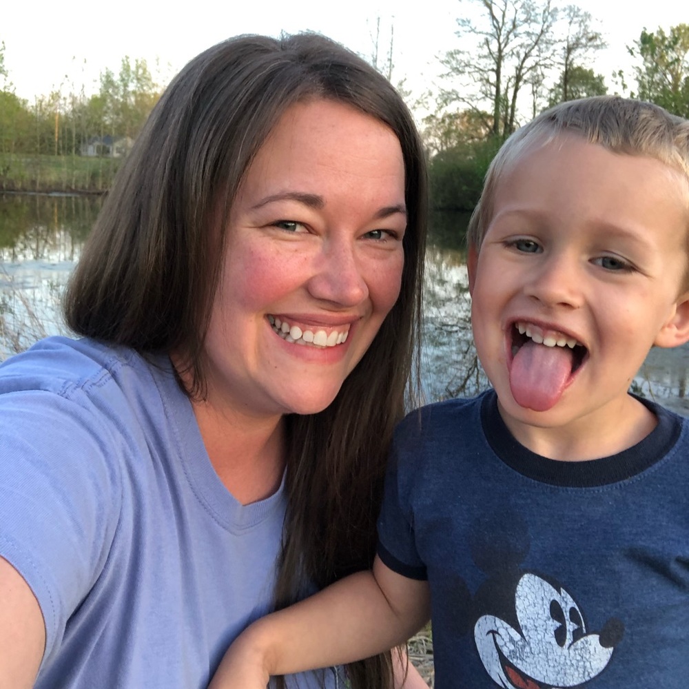 Meet your Posher, Jennifer
